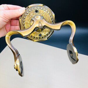 Vintage 70s Amerock Carriage House Toilet Paper Holder: Wall Mount- 2/2 Bathroom